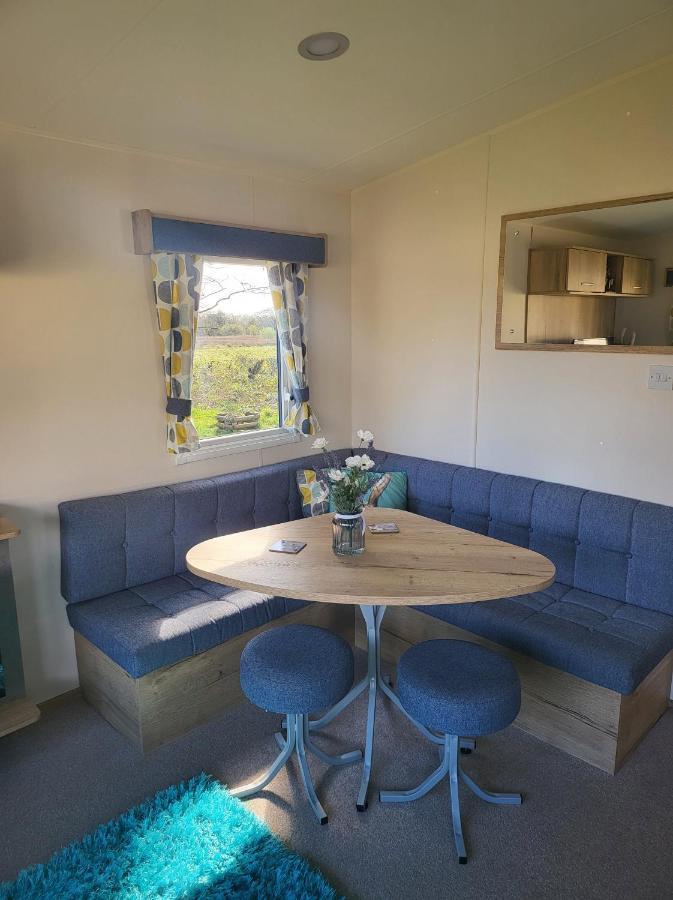 Ferienwohnung Blackmoor Farm - Caravan 6 Ludchurch Exterior foto